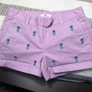 Vineyard vine shorts
